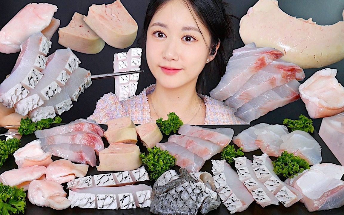 [ONHWA] 鮸鱼生鱼片 咀嚼音!💕 夏天一定要吃！-ONHWA_Official-ONHWA_Official-哔哩哔哩视频