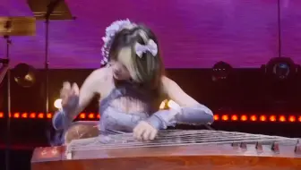 《万千花蕊慈母悲哀》