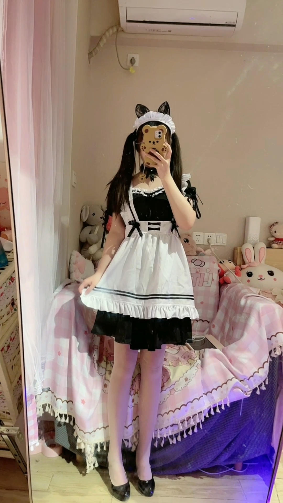 白丝yyds#女仆##白丝袜##美腿#_哔哩哔哩_bilibili