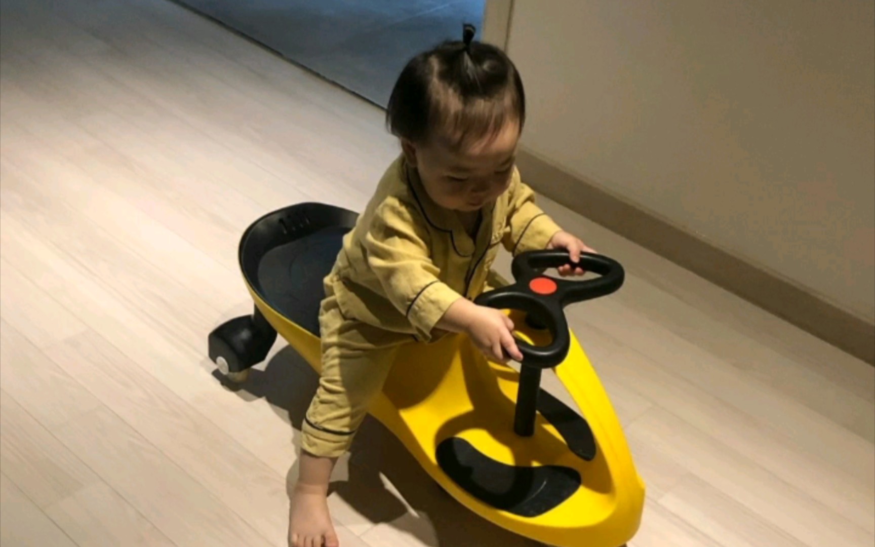 【夏温】在家里的小可爱哈温_哔哩哔哩_bilibili