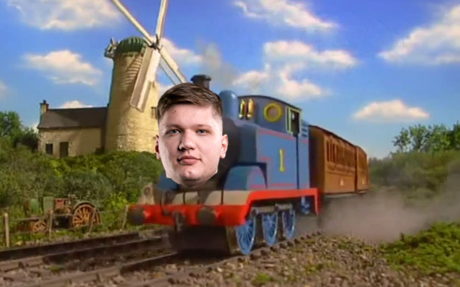 [图]S1mple Bully小火车