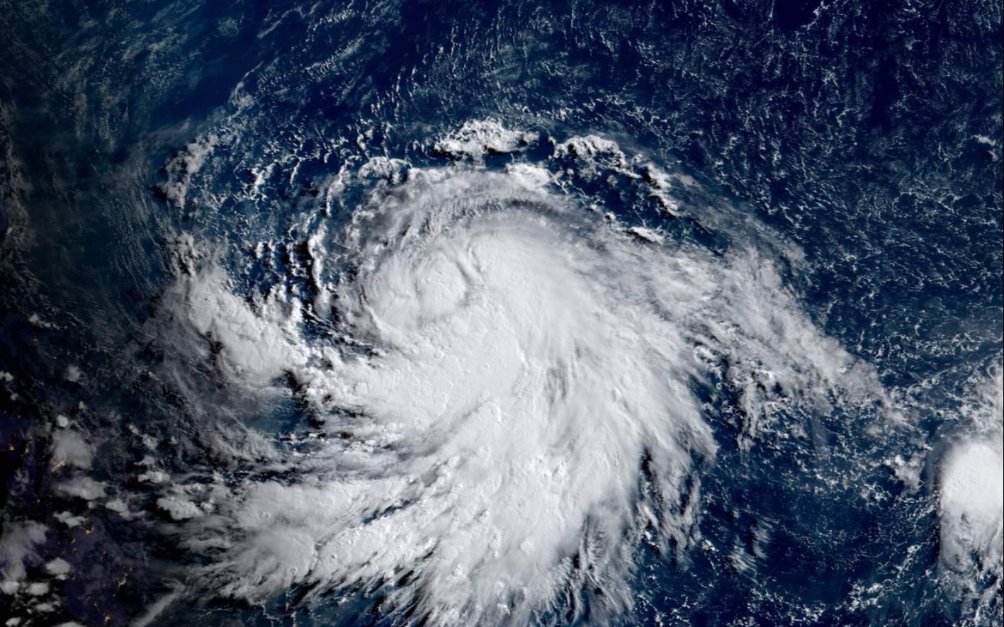 【台风古超持续追击】热带风暴古超将继续增强,jtwc:35kts