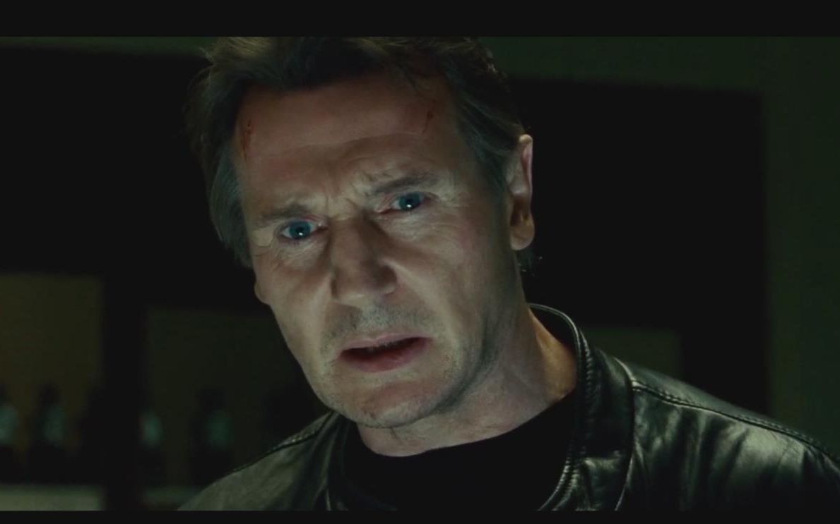 6分钟看完连姆尼森经典悬疑电影《不明身份》