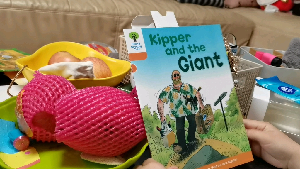 [图]牛津阅读树6-2 Kipper and the Giant