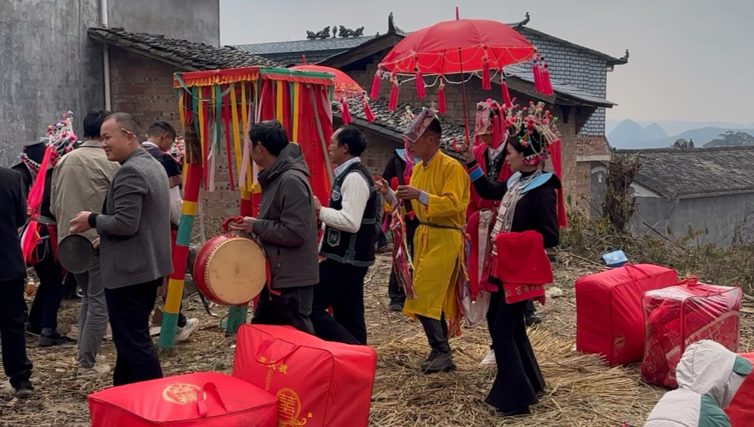 云南少数民族,瑶族,通俗叫成人礼,方言叫过法