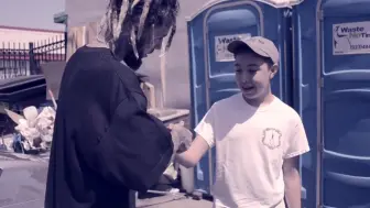 Tải video: 当$UICIDEBOY$遇到许久未见的小粉丝