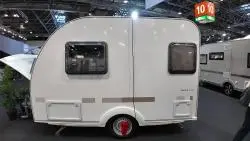 Download Video: 2025款ADRIA AVIVA Lite 300小型拖挂房车 外观和内饰