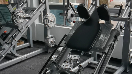 斜蹲机使用规范