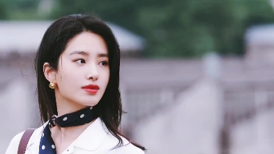 杨采钰——梁思申