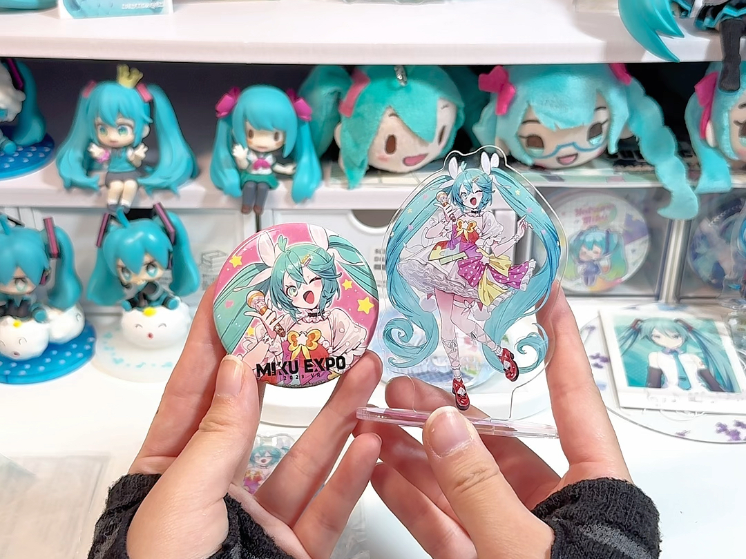 [图]初音expo立牌开箱～