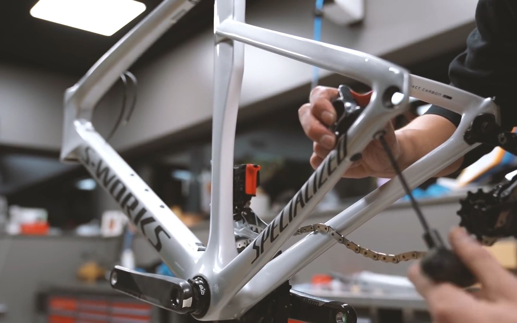 【公路车】闪电venge s-works装车视频