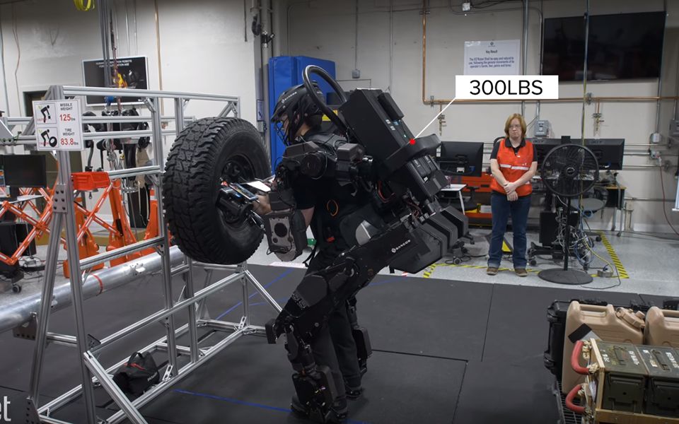 [图]Sarcos Robotics 有源工业外骨骼 - Guardian XO