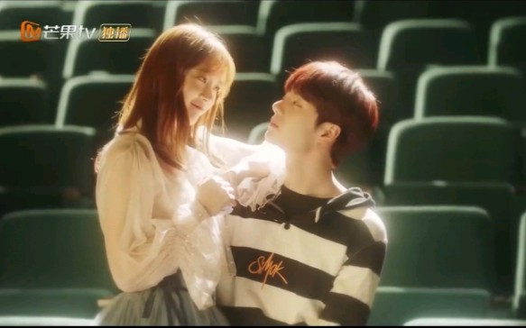 季向空弥雅王一博卢洋洋陪你到世界之巅天空之外我的初恋cp啊