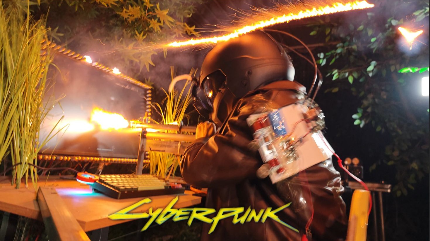 《摸金模拟器》