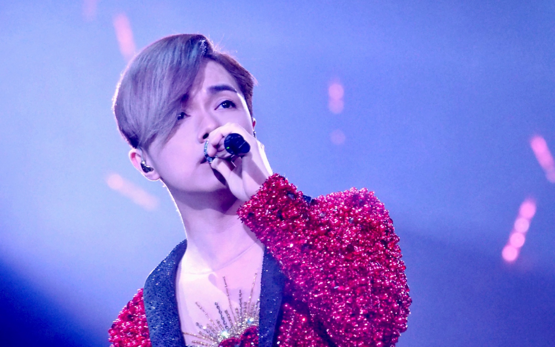 喜欢张敬轩静静的说话_哔哩哔哩_bilibili