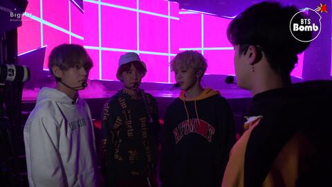 防弹少年团】2017 BTS LIVE TRILOGY EPISODE III THE WINGS TOUR 