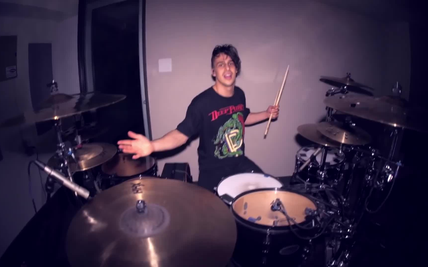 [图]【FHD50】Don't Start Now（Drummer：Matt McGuire）