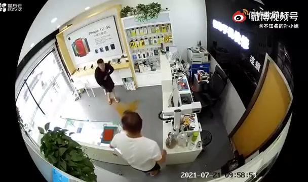 憋尿能行千里，窜稀寸步难移！