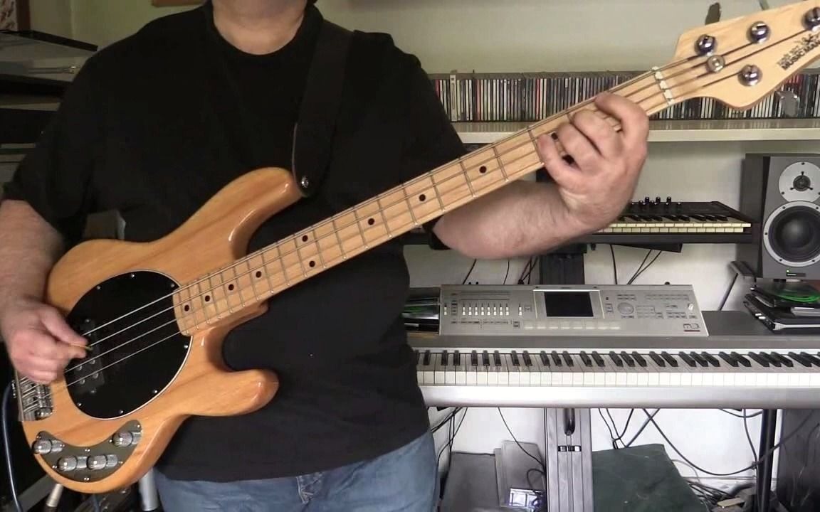 [图]【贝斯】Fodera vs MusicMan vs Yamaha vs Sadowsky (Bass Cover - Simple Minds)