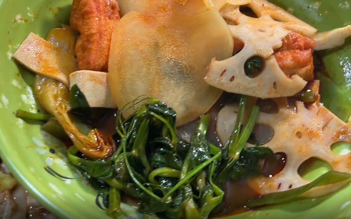 成都体院曹氏鸭脖来啦来啦曹氏鸭脖成都美食