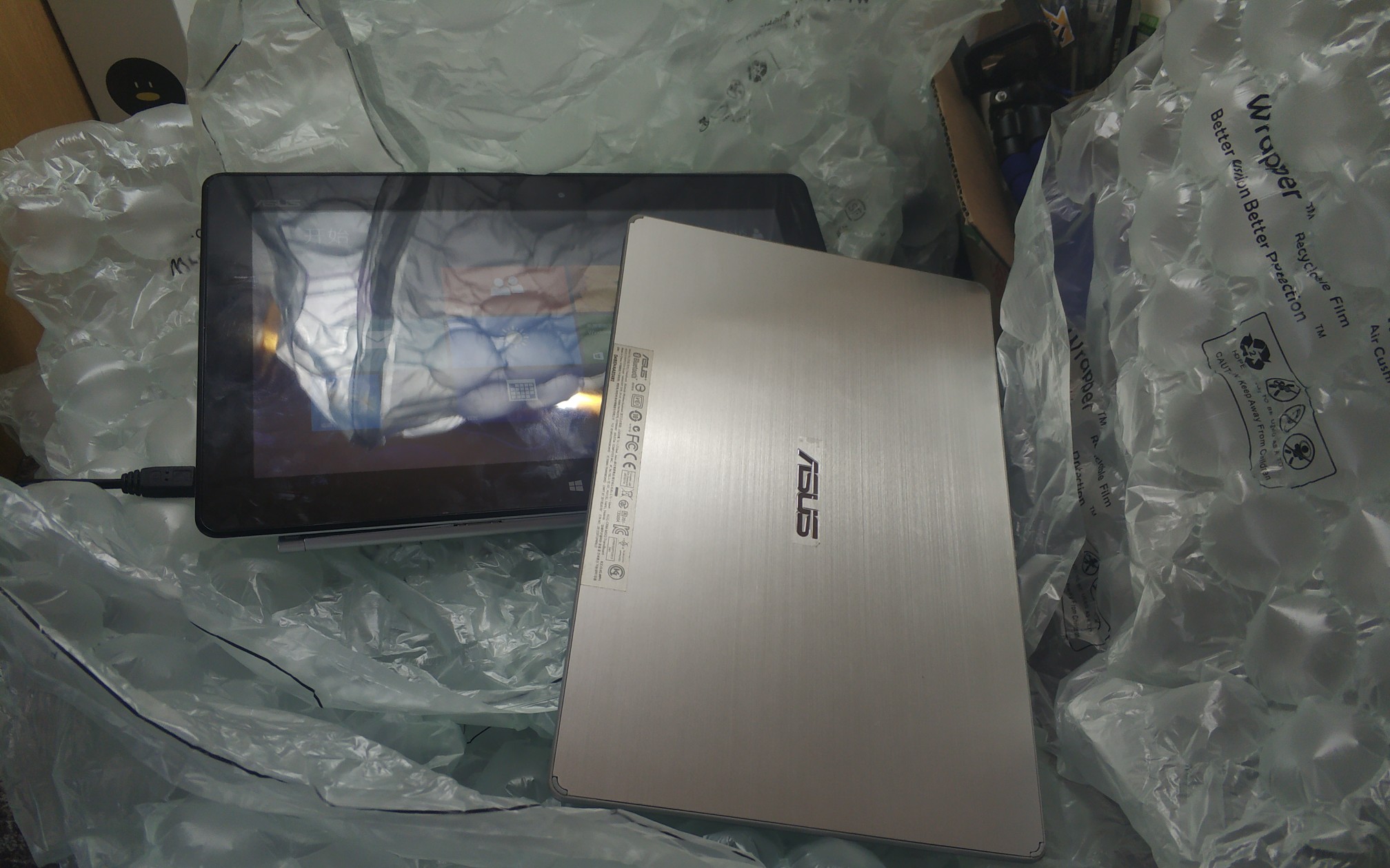 200买的华硕windows平板me400c开箱