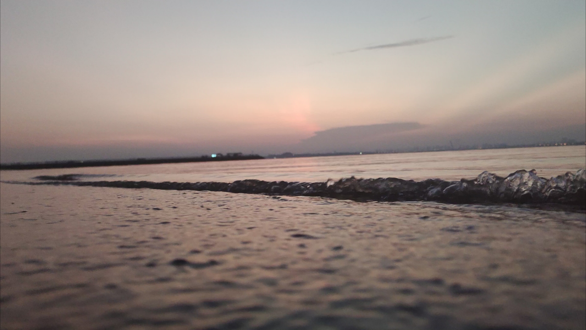 海边的朝霞