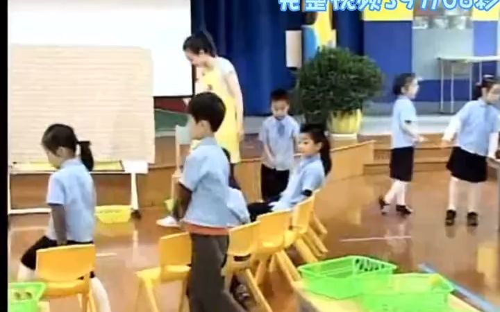 幼儿园公开课大班健康《小小营养师》幼儿园公开课大班健康《小小营养师》 活动目标: 1.初步了解合理的饮食结构, 培养科学进餐的好习惯. 2 . 尝试自己...