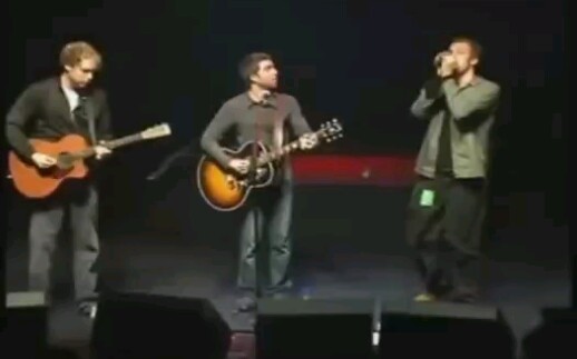 [图]『搬自油管』Live Forever-Coldplay&Oasis(Live In Acoustic )