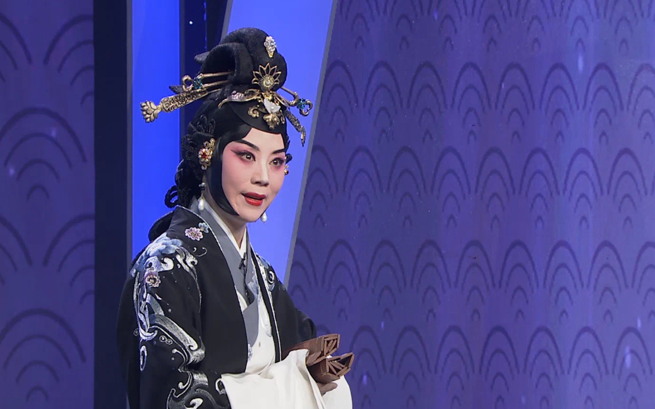 【秦腔 蔡文姬】字如清弦发绝响,墨似沧海唱兴亡 | 苏凤丽