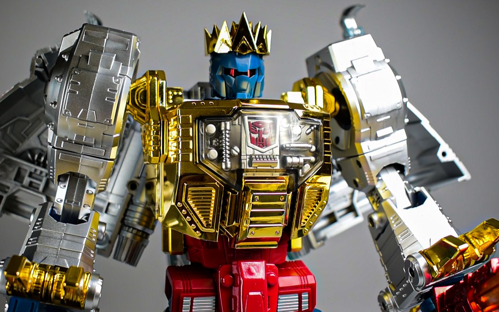 仅需2xx,又一个超巨大.变形金刚 mp08 放大ko版 元祖漫画 钢锁