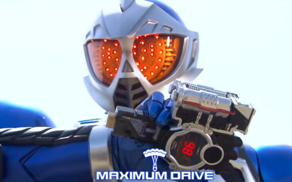 照井龙获得trial记忆体解锁新形态,假面骑士accel决战井坂深红郎.