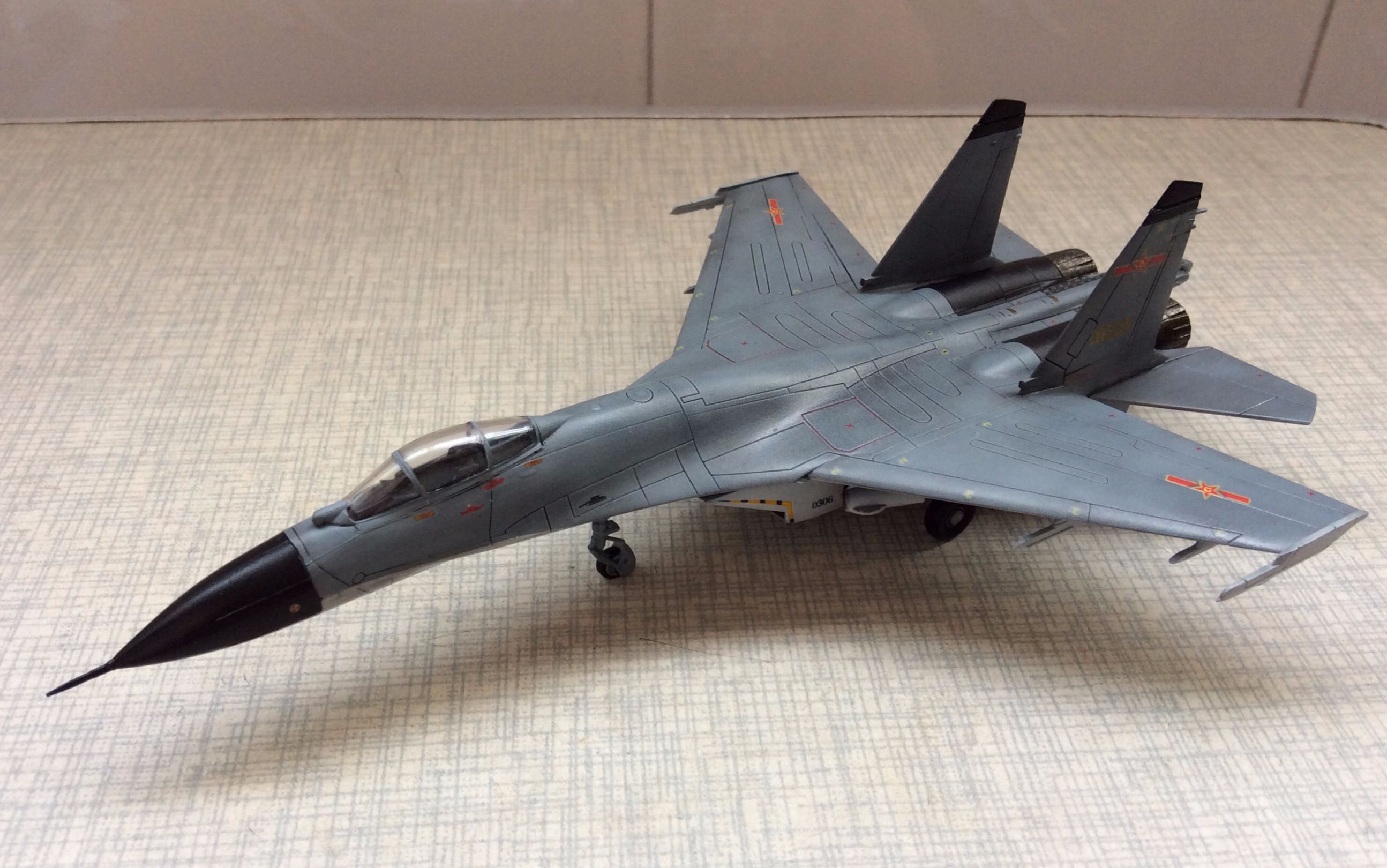 1144比例模型制作解放军歼11b战斗机模型制作