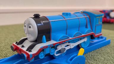トーマス プラレールトーマス トーマスガチャガチャ 木製