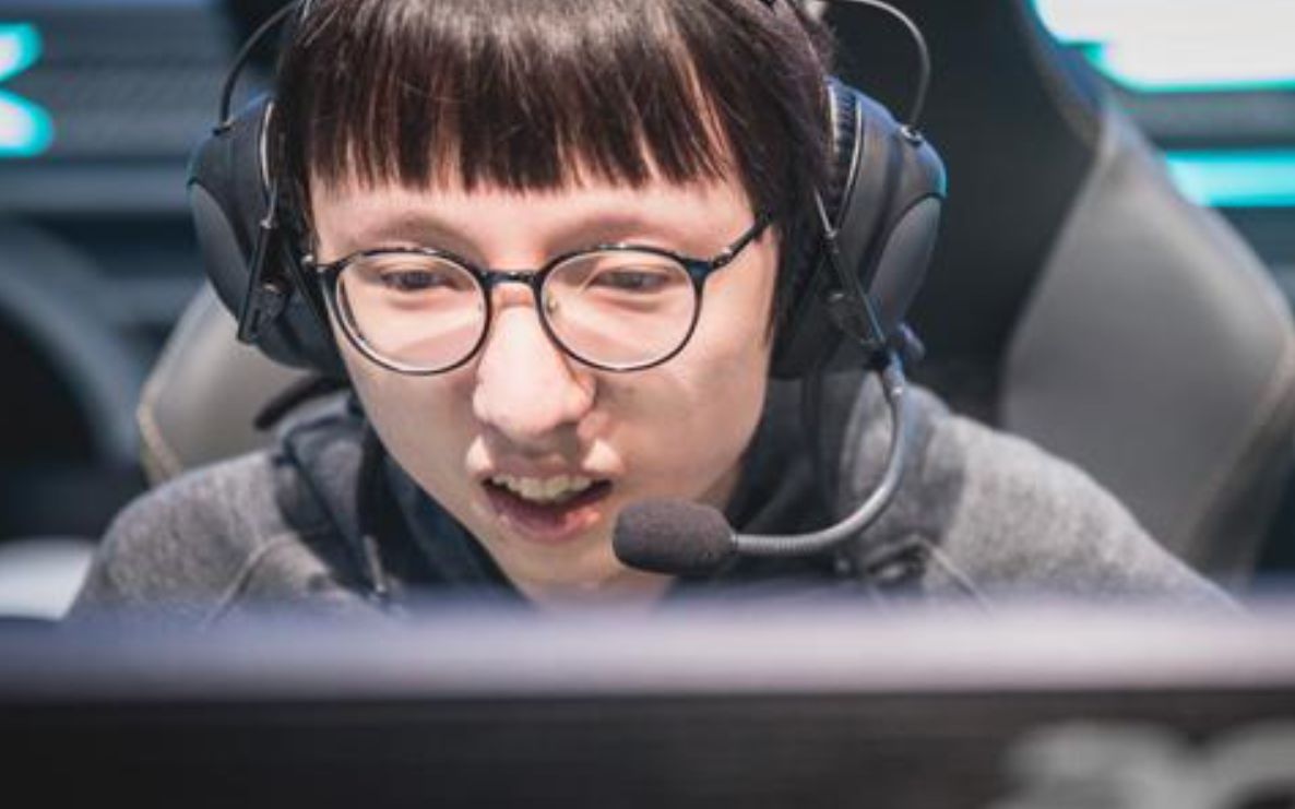 mlxg你的精彩操作解说都能大喊我相信你还会带着那份激情回来的