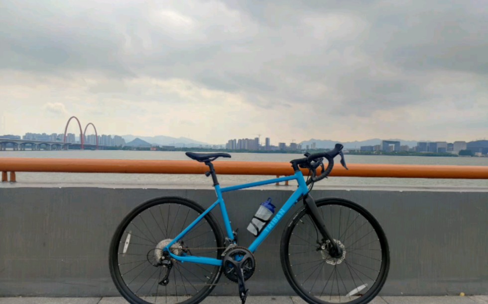 菜腿的迪卡侬rc500之钱塘江骑行