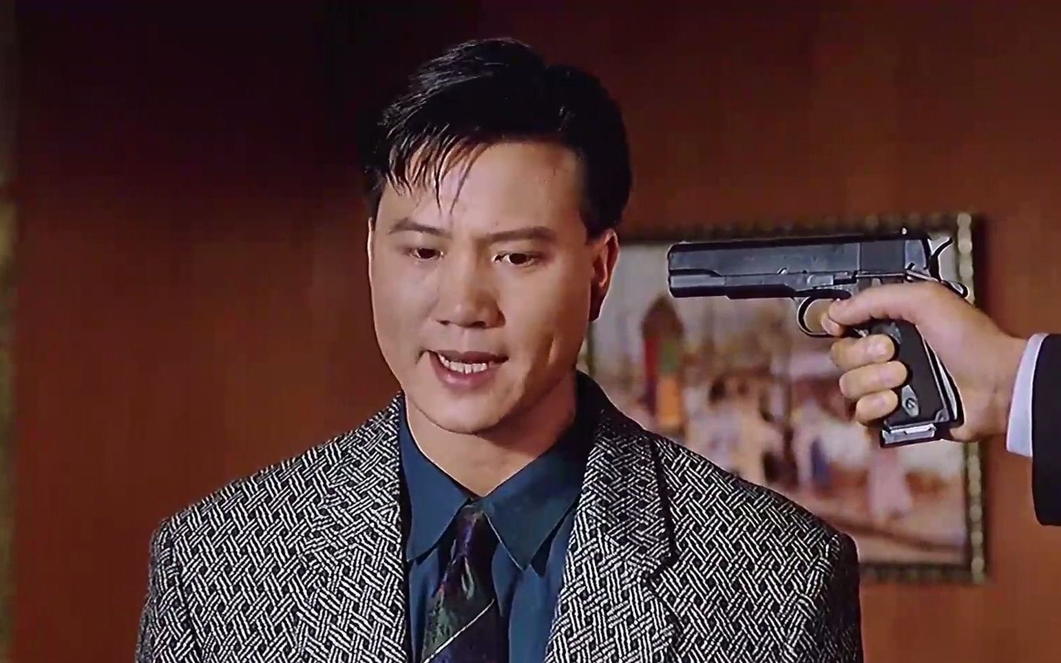 这是我见过最霸气的万梓良,绝对没有之一,霸气侧漏啊!