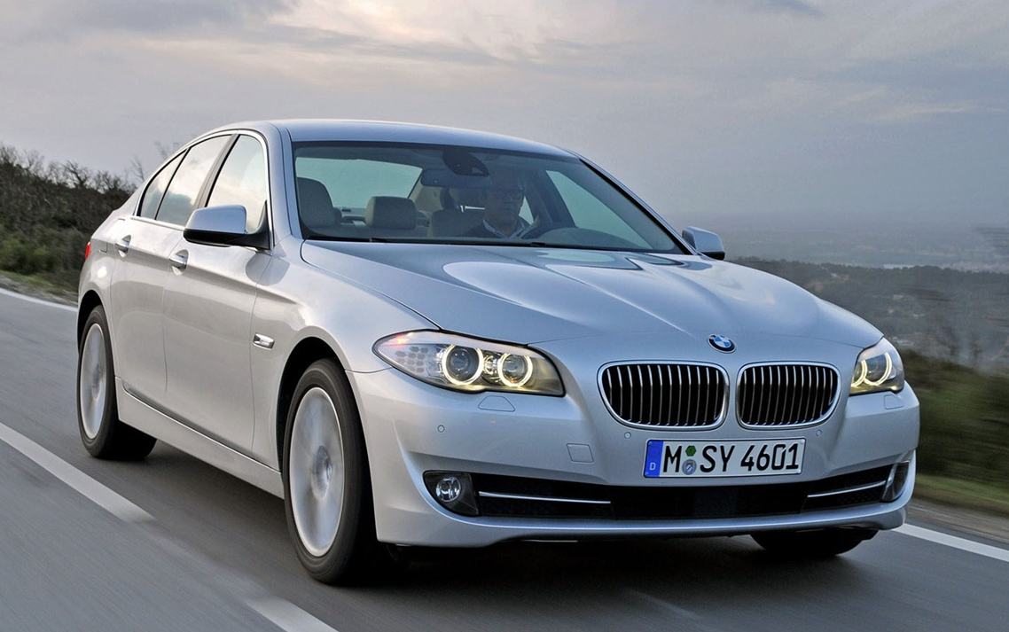 小辉哥gta5mod宝马5系专车司机