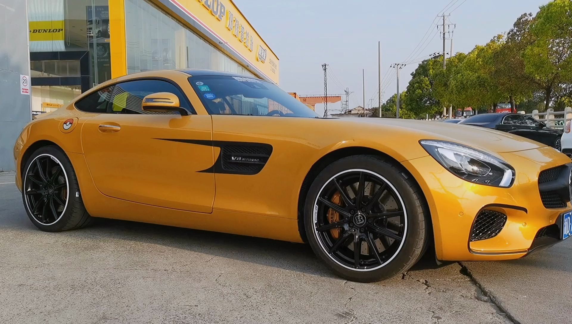 奔驰巴博斯gtr轮毂改亮黑色烤漆拉丝双色加24k金烤漆