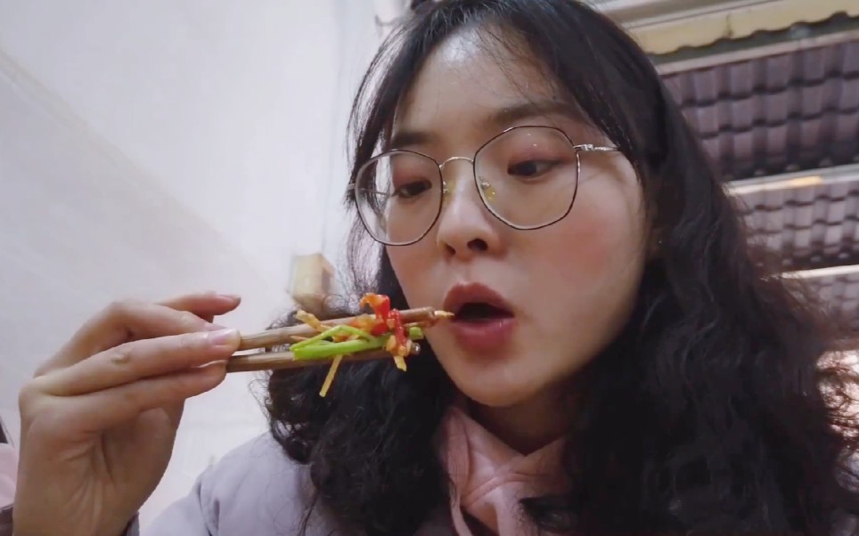 赣州客家美食之会昌酸水冬天需要一碗又酸又辣的酸水来暖胃