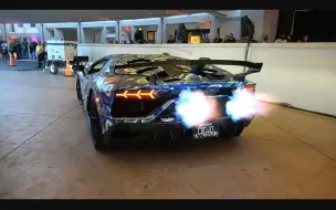 Скачать видео: GUMBALL 3000 MIAMI  -  超炸的排气声浪！控制好你的音量！漂移 画圈！还有更多的超跑！！