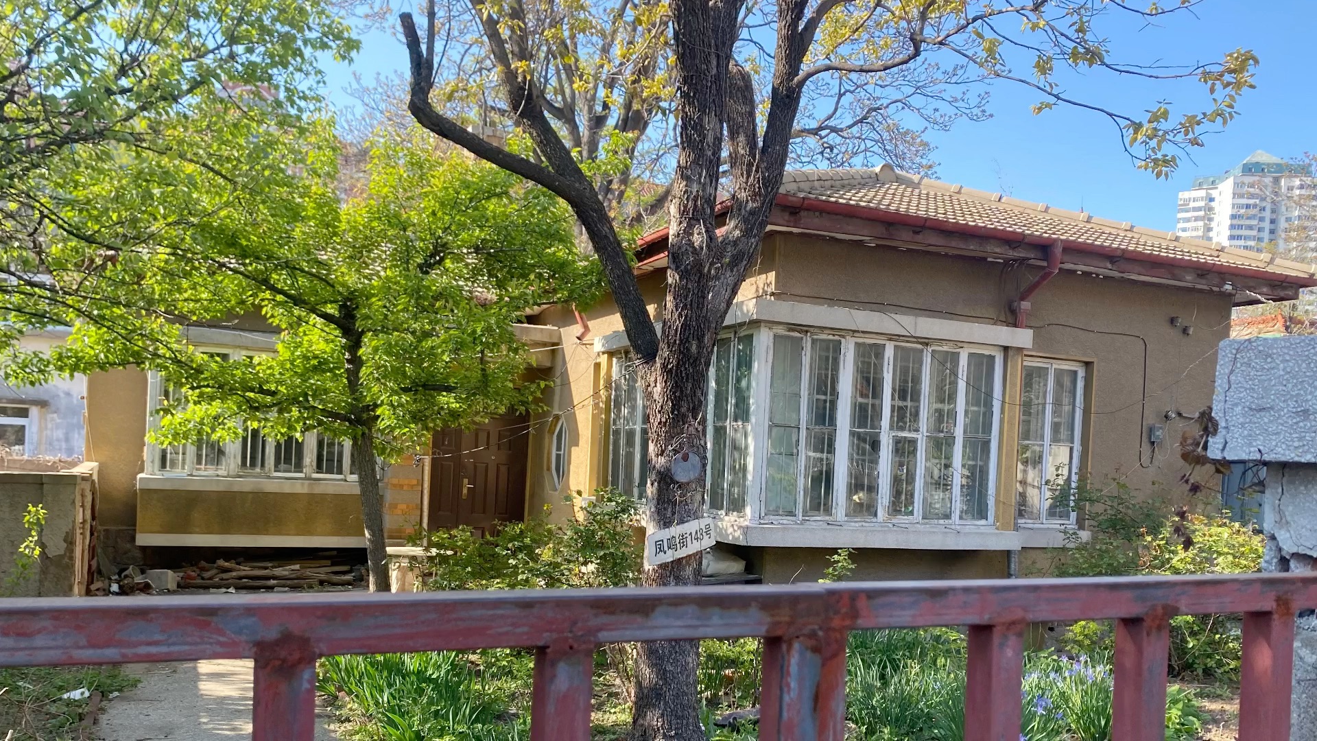 即将消失的大连凤鸣街老建筑