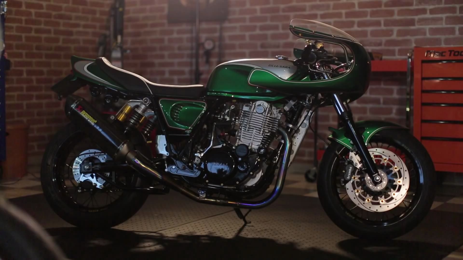 yamaha sr400 改装 cafe racer 风格复古摩托车by-dell sara