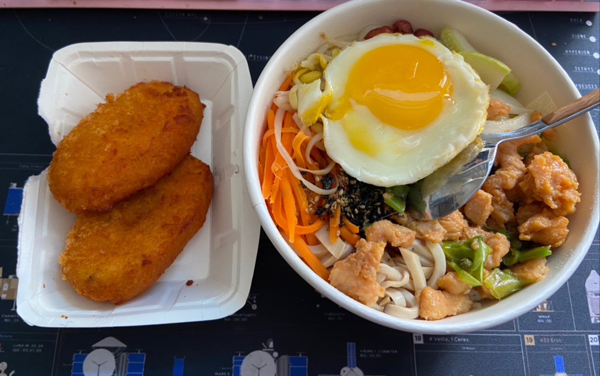 大口吃拌饭,吃过瘾了