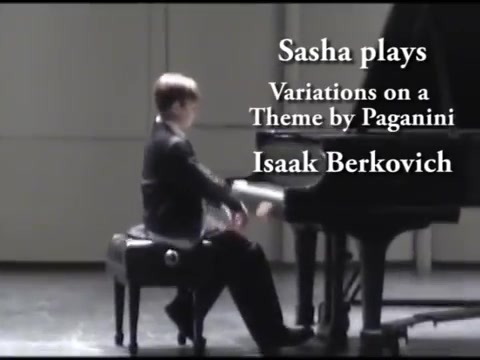 [图]Sasha plays Berkovich Variations on a Theme by Paganini