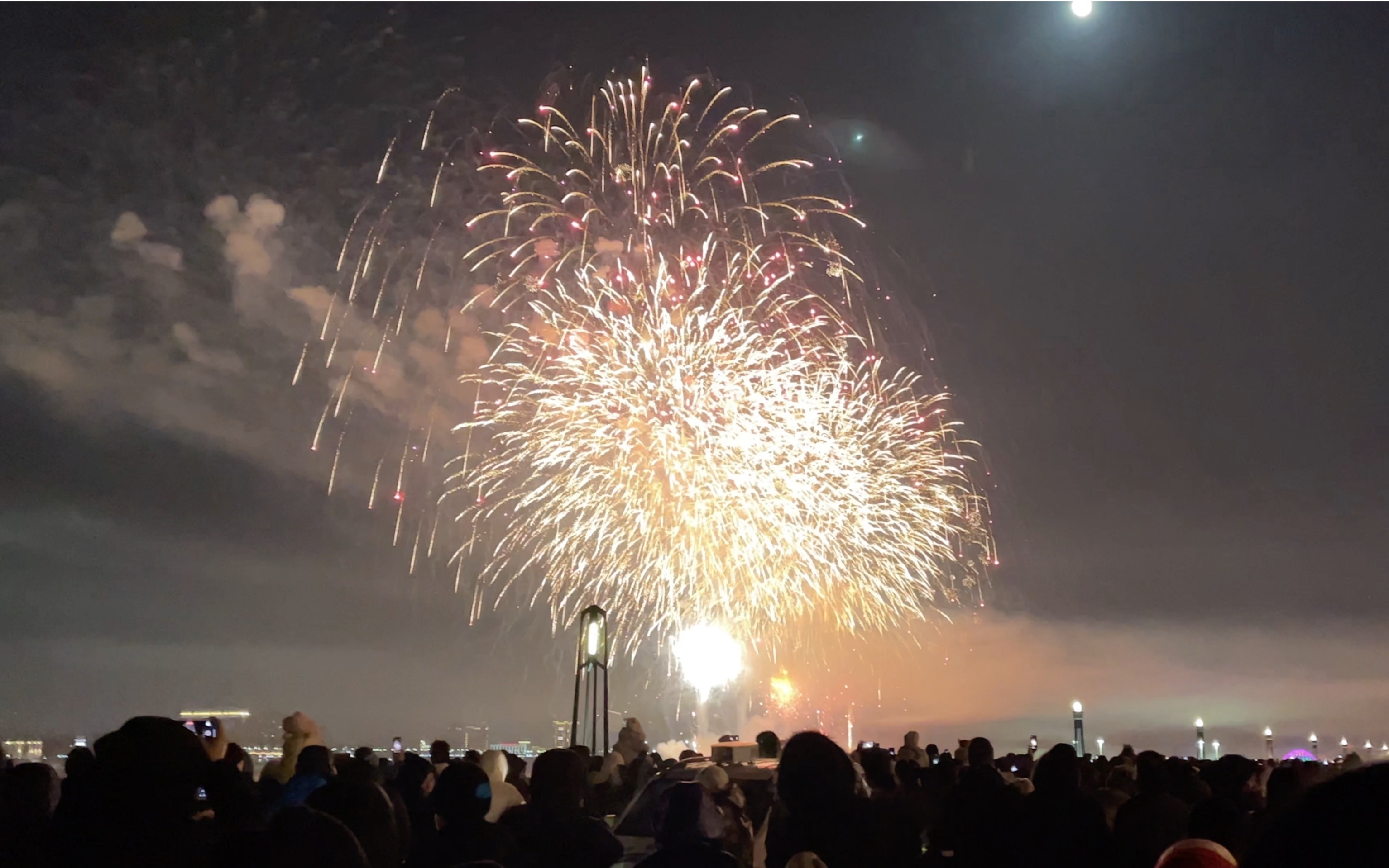 【生活记录】黑河元宵节烟花盛典哔哩哔哩bilibili