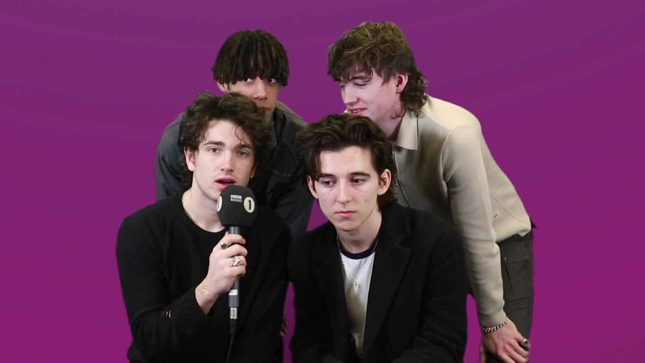 [中字]爱尔兰乐队inhalers interview by bbc music