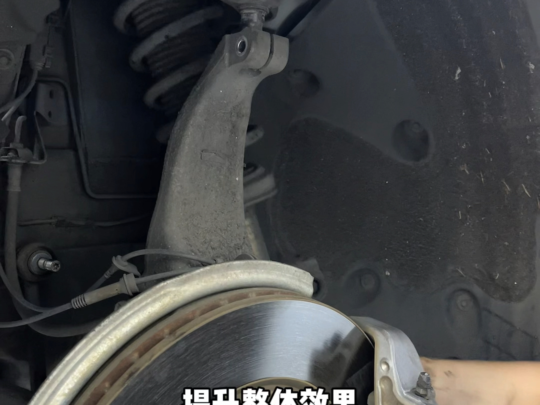 宝马5系升级艾巴赫短弹簧#宝马5系 #汽车改装升级 #艾