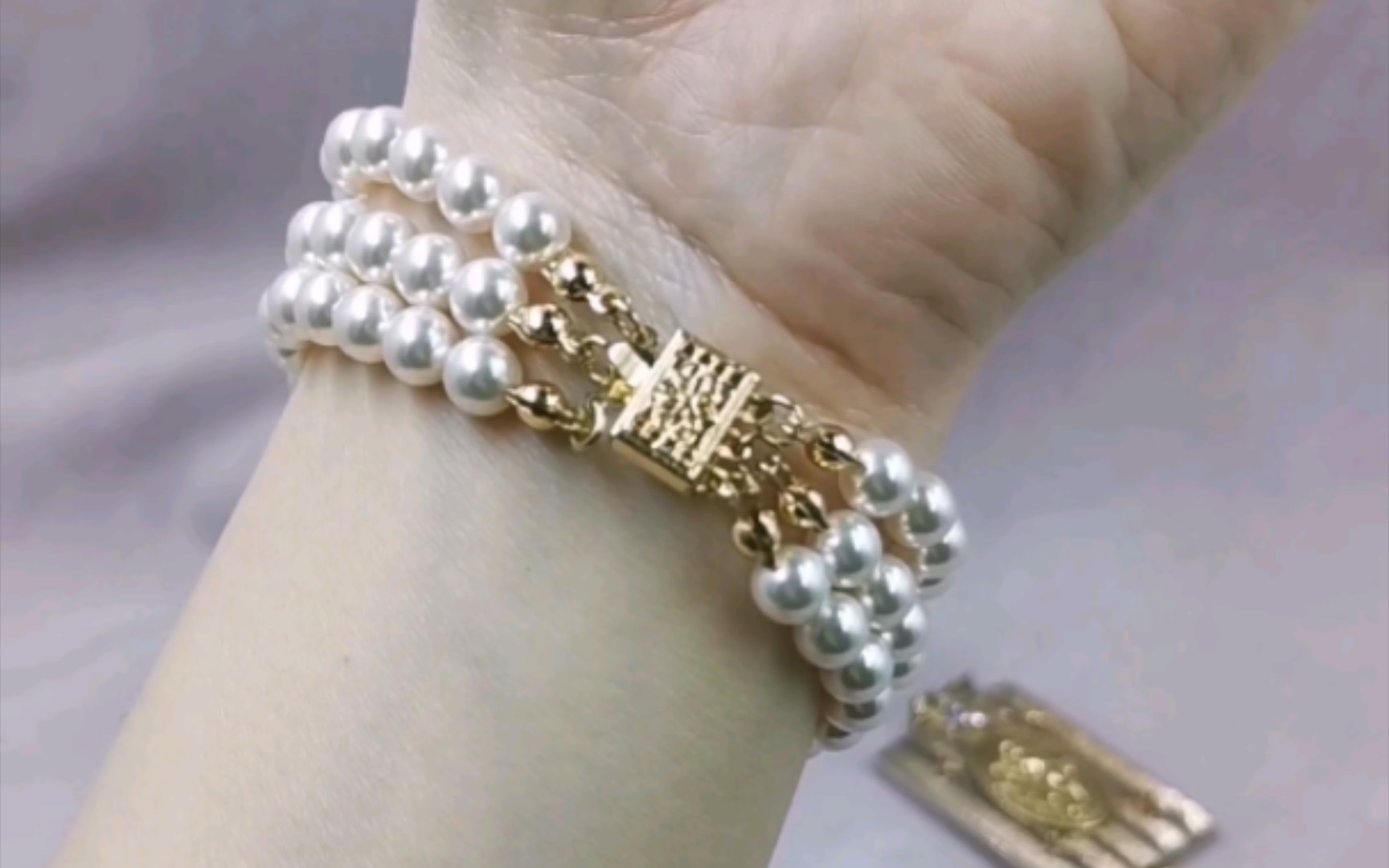 一期一会 第四期:"复古·vintage"系列 三排珍珠链 . 手链