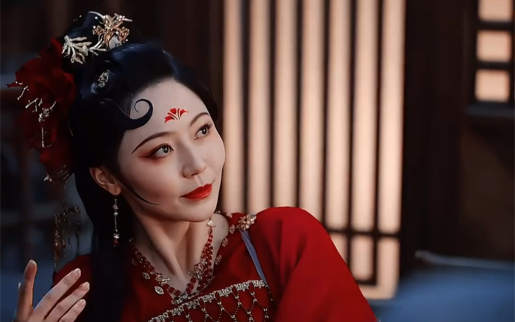 素锦天妃,许久不见,想不到竟如此明艳动人