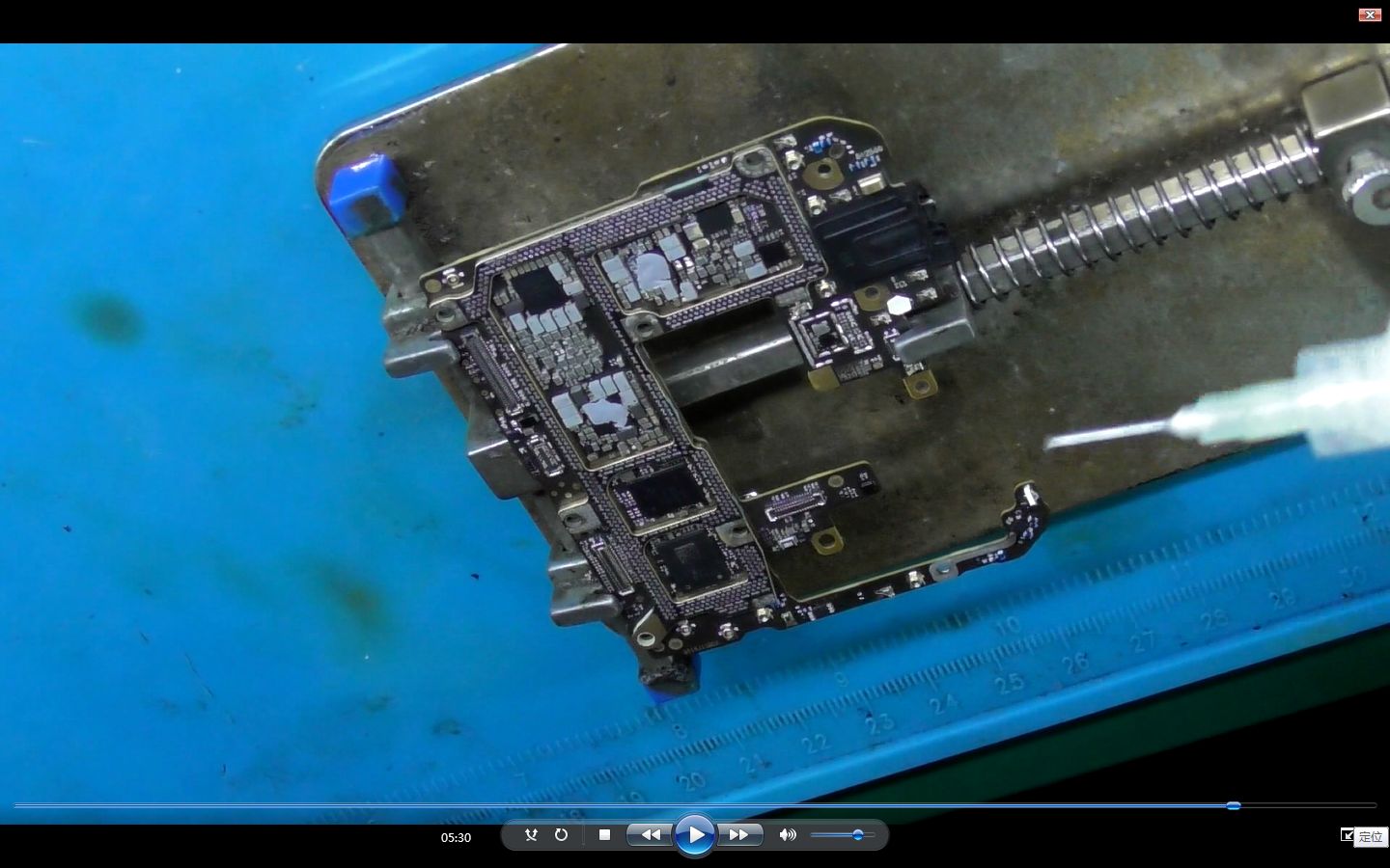 红米k30pro不开机,分开双层主板维修,迪丽热巴屏幕也派上用场了